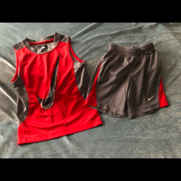nike boys short set